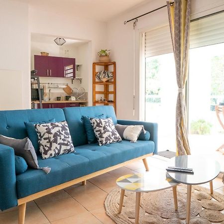 L'Ile Au Paon - Appartement T2 Avec Piscine Et Parking Les Abymes Exteriör bild